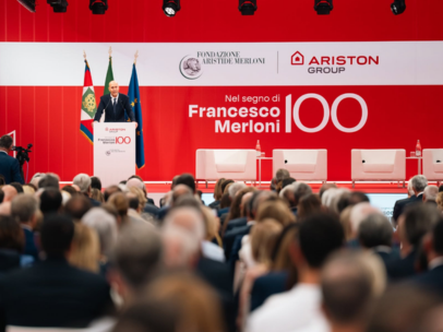 Anni 2024 Il nostro decennio: Il passaggio di testimone e gli scenari futuri timeline